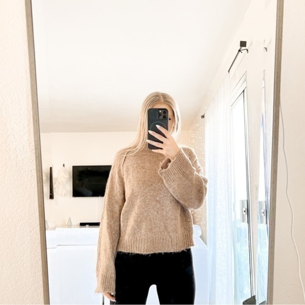 Vici Brown Mock Neck Soft Cozy Sweater Size Large